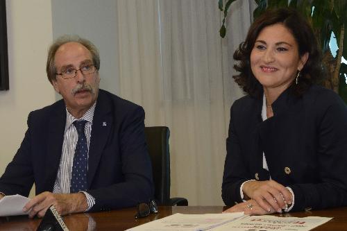 Gianni Torrenti (Assessore regionale Cultura, Sport e Solidarietà) e Angela Zappulla (Assessore Cultura Comune Cividale del Friuli) alla presentazione delle iniziative di rievocazione degli eventi della Grande Guerra nelle Valli del Natisone - Udine 13/10/2017